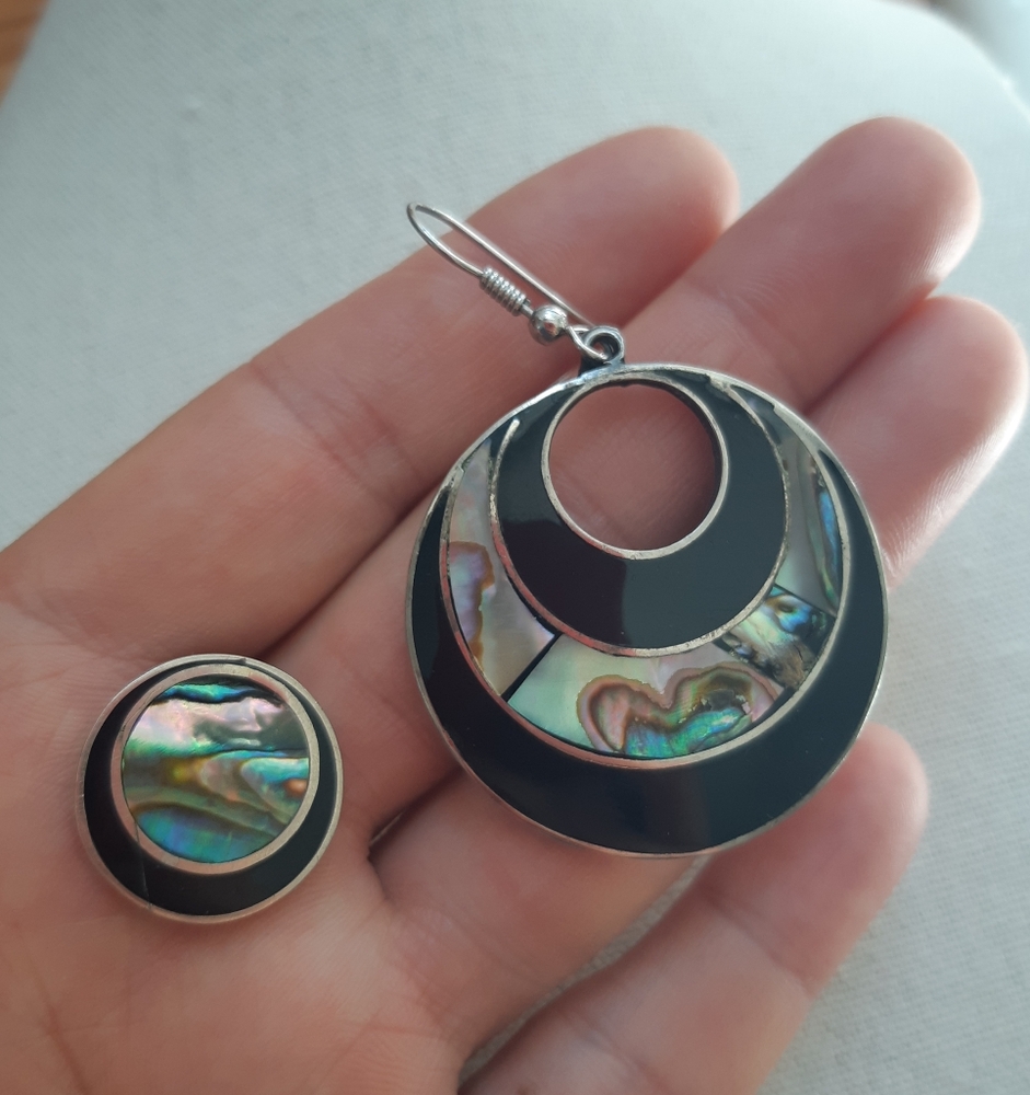 Mexico Black Enamel Abalone Earring Funky Pair